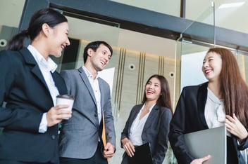 Six sourcing models for data transformation in APAC compared 