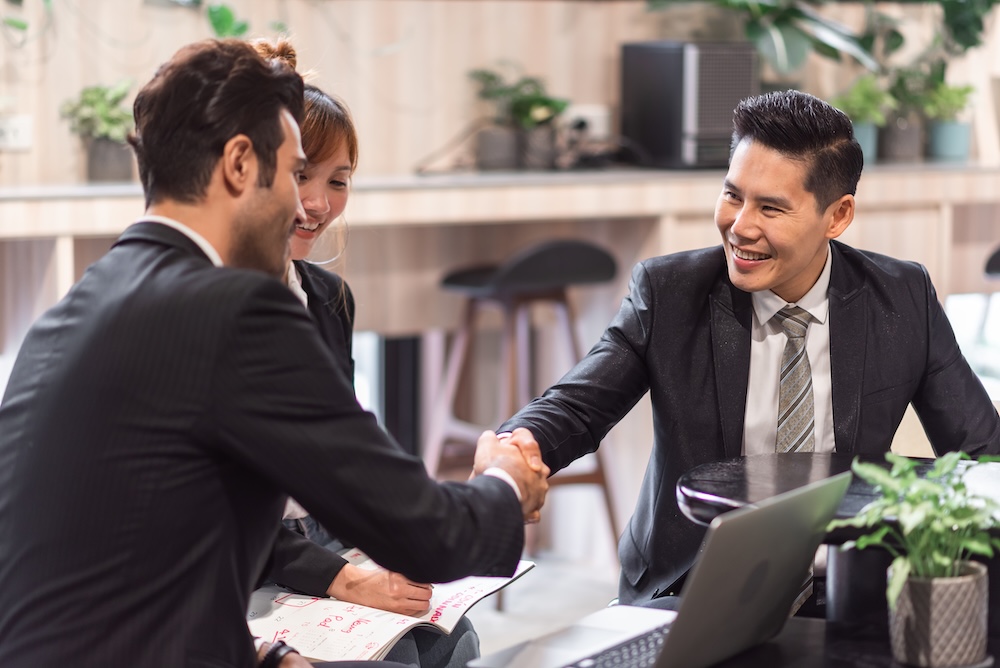 CIO and engineers planning data, AI and cloud modernization in APAC