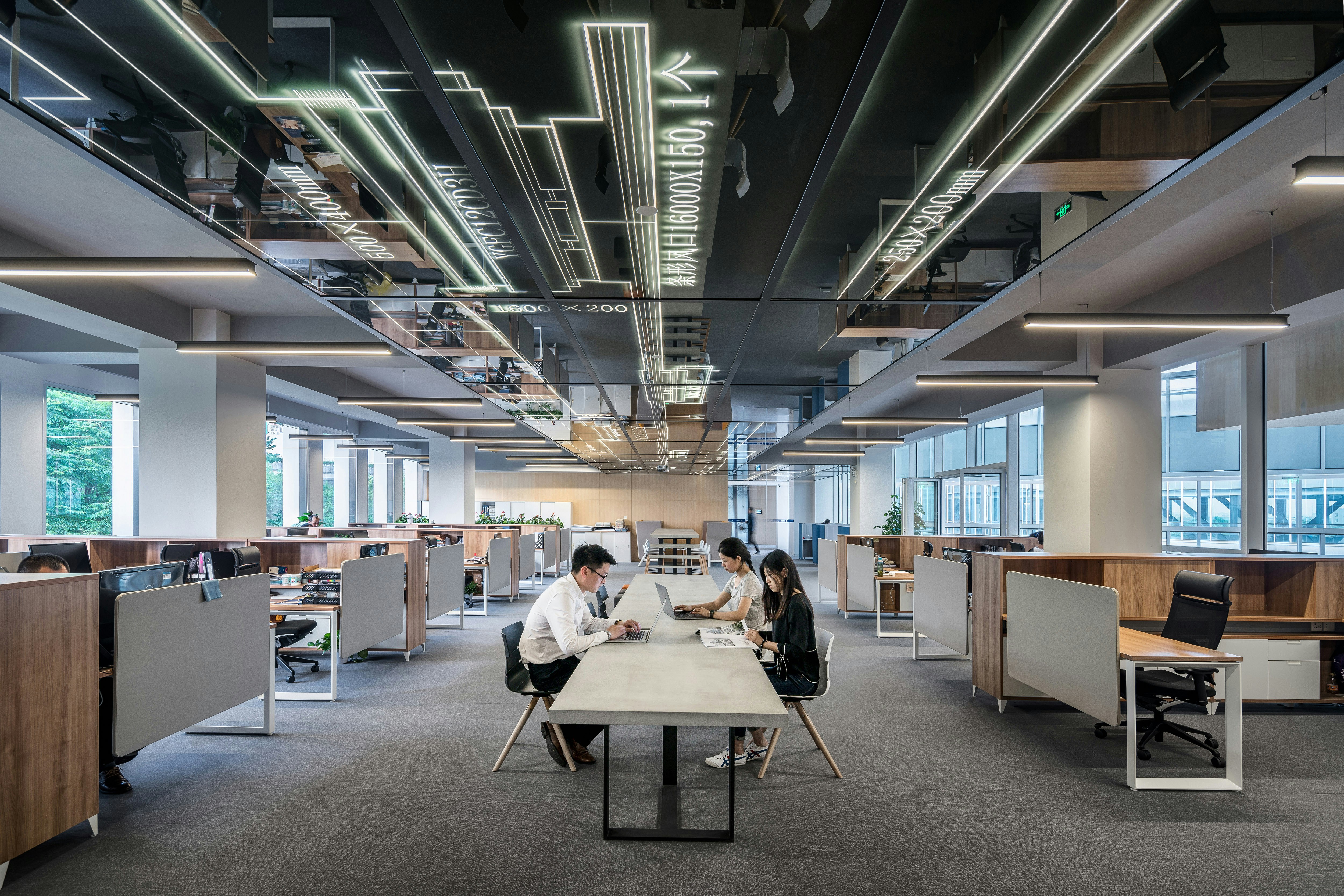 De-risking Legacy System Acquisitions with AI-Powered Modernisation Assessment